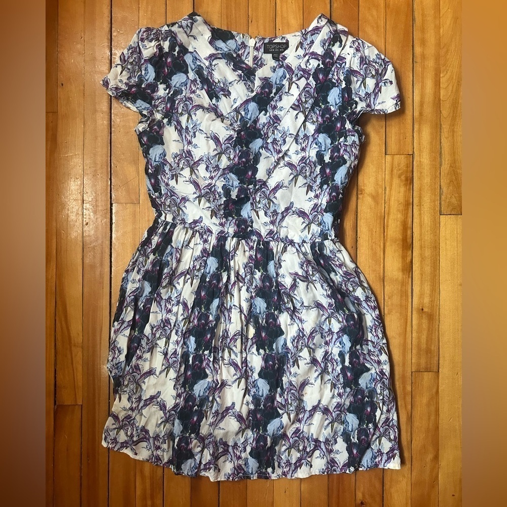 Topshop Criss Cross Fit & Flare Mini Dress – Size 6 (UK 10 | EUR 38)